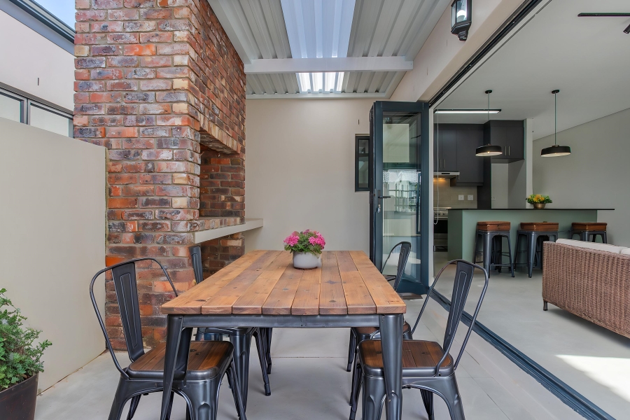 3 Bedroom Property for Sale in Honeydew Country Estate Western Cape